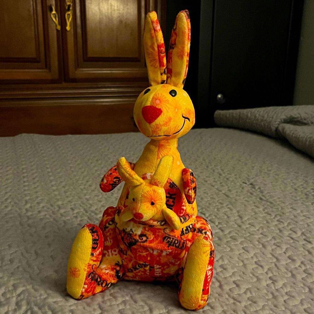 Little Brownie Bakers Kellogg Kangaroo Plush BFF and Baby Joey